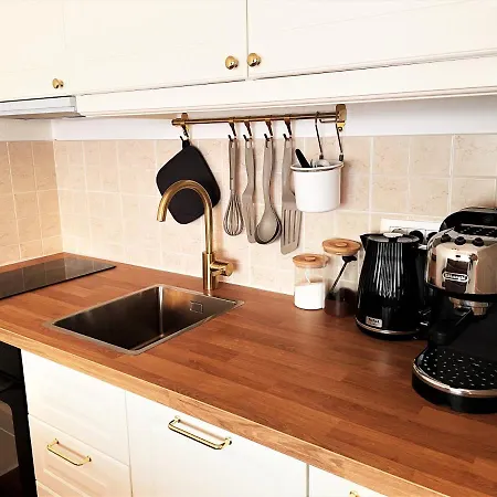 아파트 The Pearl Of